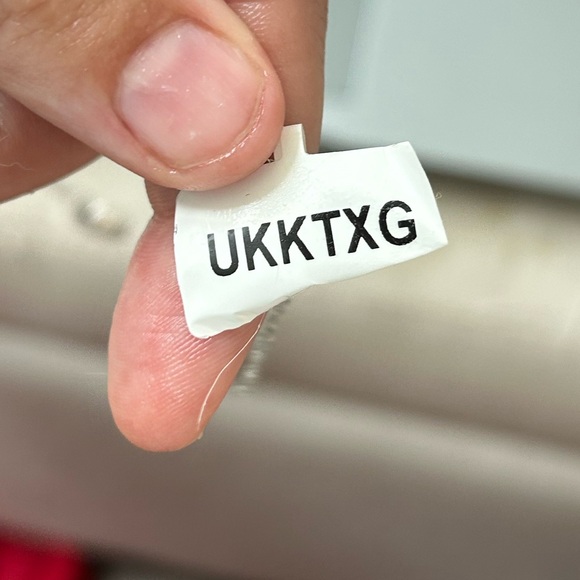 Pooh bear and moon and star necklace - Picture 2 of 4